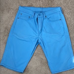 Blue Levi’s 511 Slim Fit Shorts for men. W33L.